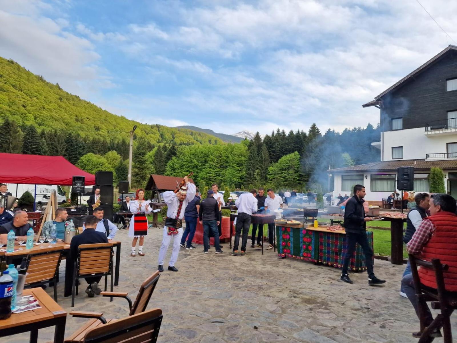 Hotel Miruna Sîmbăta de Sus Екстериор снимка