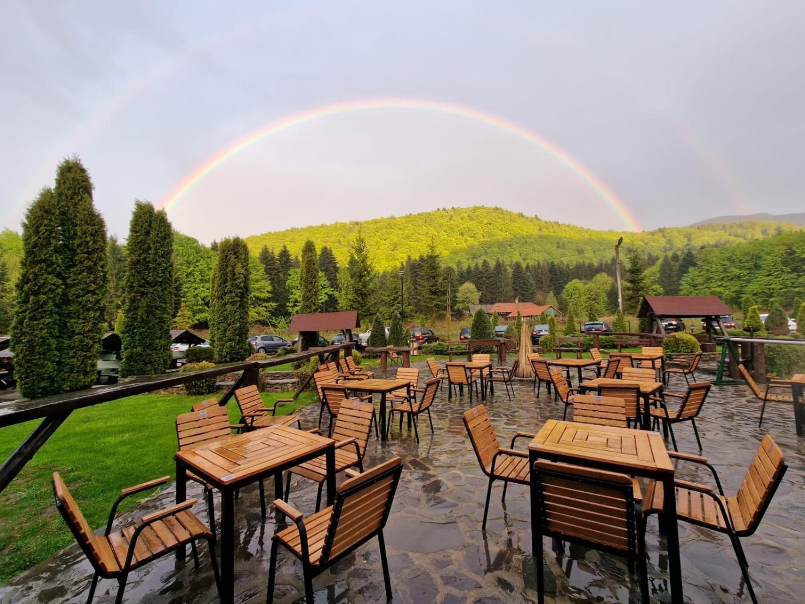 Hotel Miruna Sîmbăta de Sus Екстериор снимка