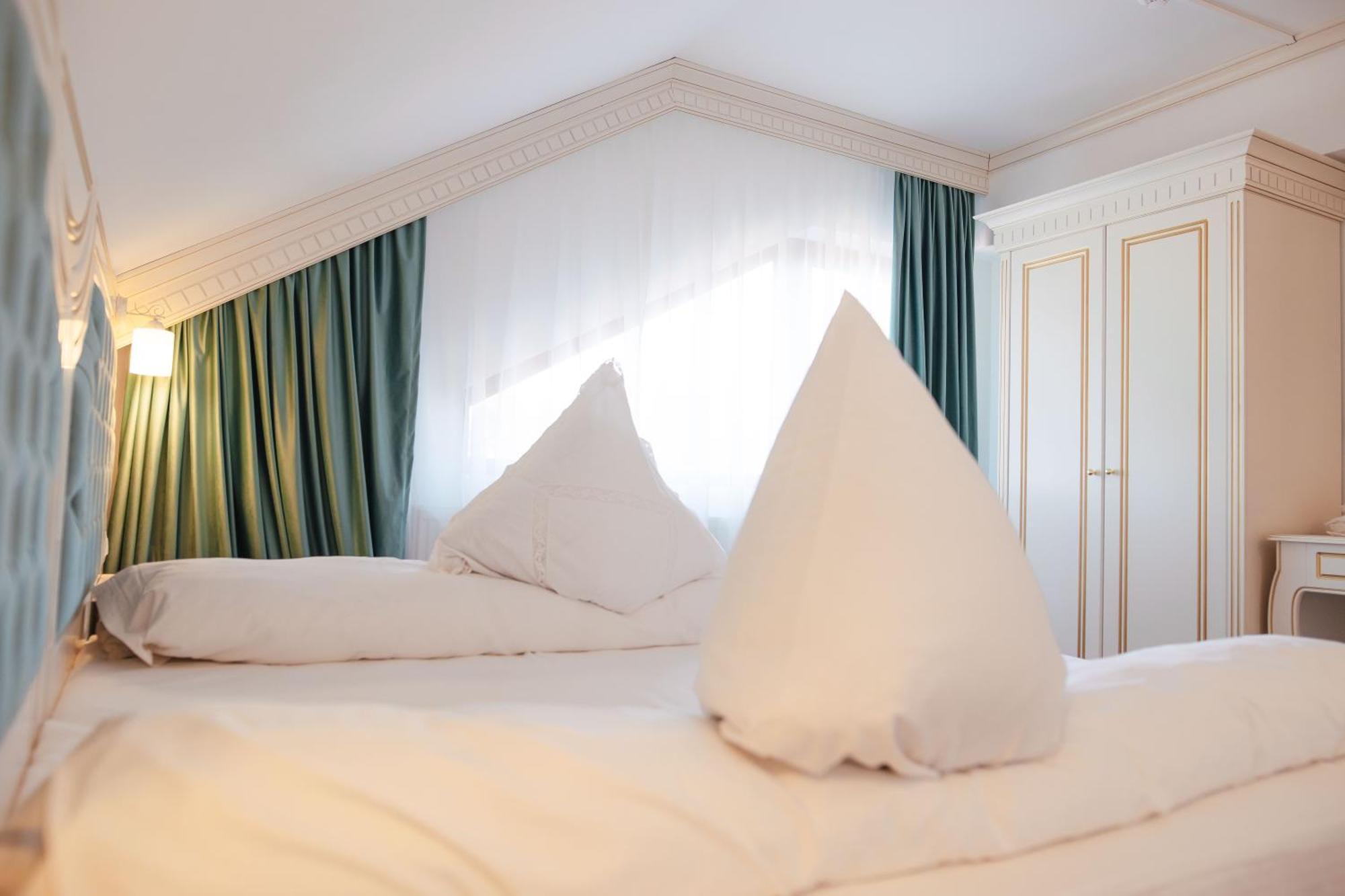 Hotel Miruna Sîmbăta de Sus Екстериор снимка