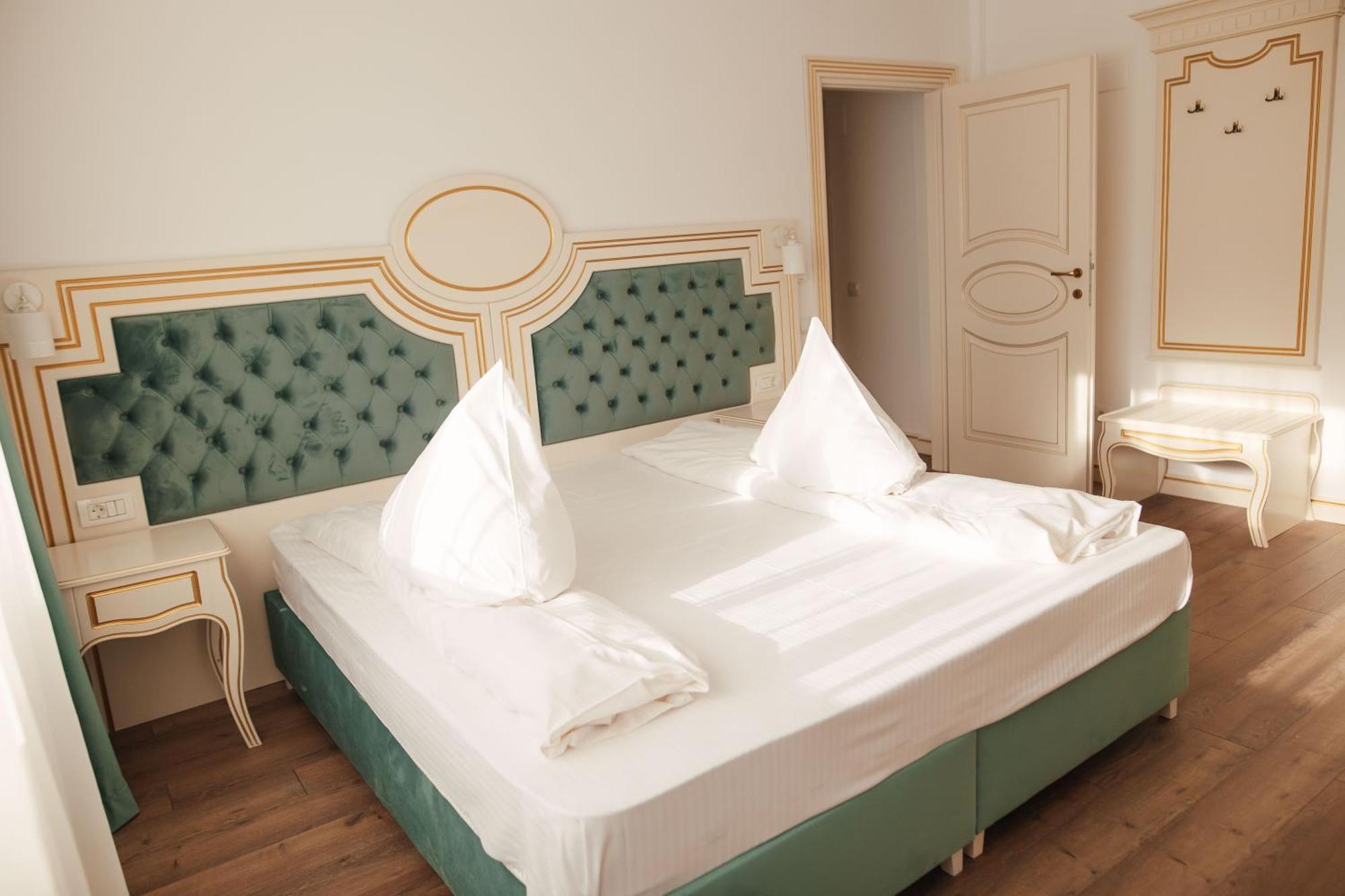 Hotel Miruna Sîmbăta de Sus Екстериор снимка
