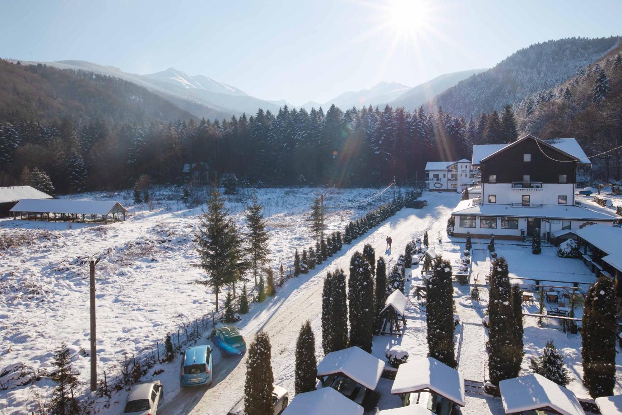 Hotel Miruna Sîmbăta de Sus Екстериор снимка