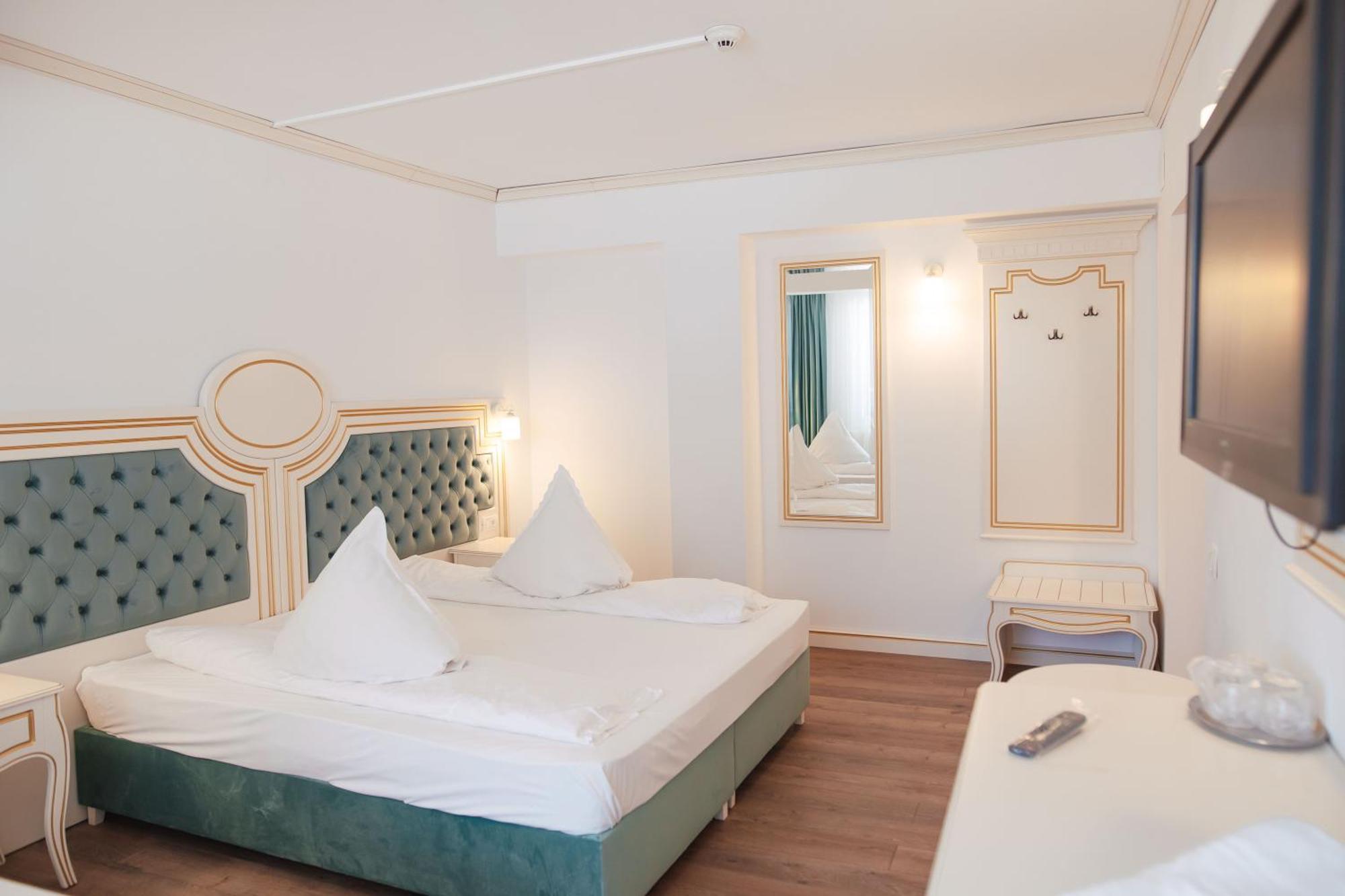 Hotel Miruna Sîmbăta de Sus Екстериор снимка