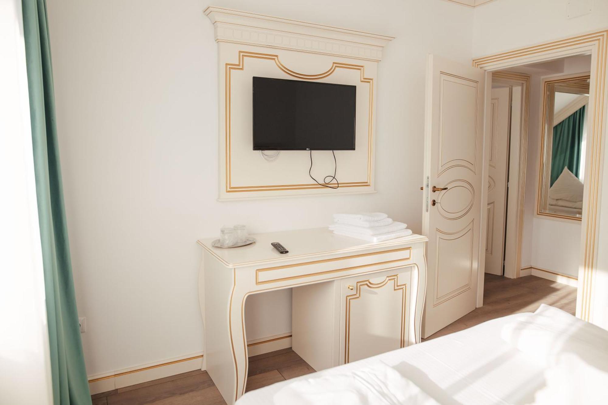 Hotel Miruna Sîmbăta de Sus Екстериор снимка