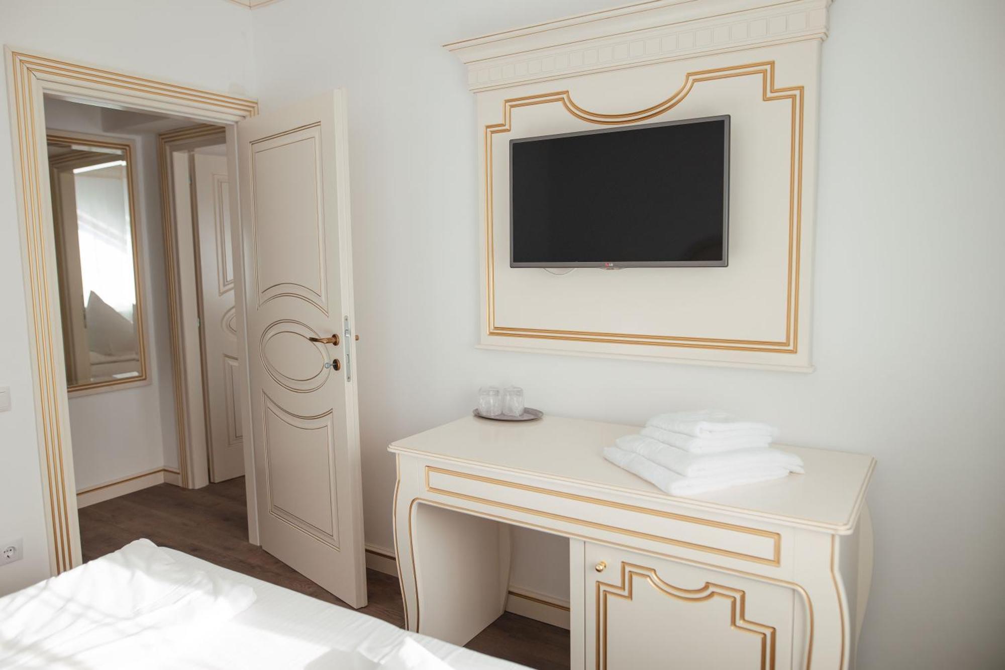 Hotel Miruna Sîmbăta de Sus Екстериор снимка